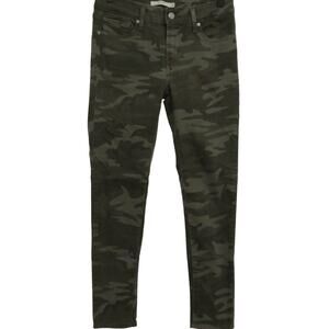 Levi's Womens Sz 26 Army Green Camo 711 Skinny Pants